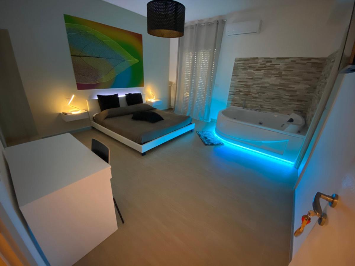 B&B La Perla & Suites Bari Exterior photo